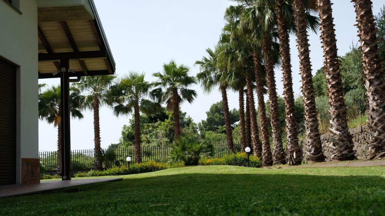 Holiday Homes Borgo Papardo Giarre Exterior photo
