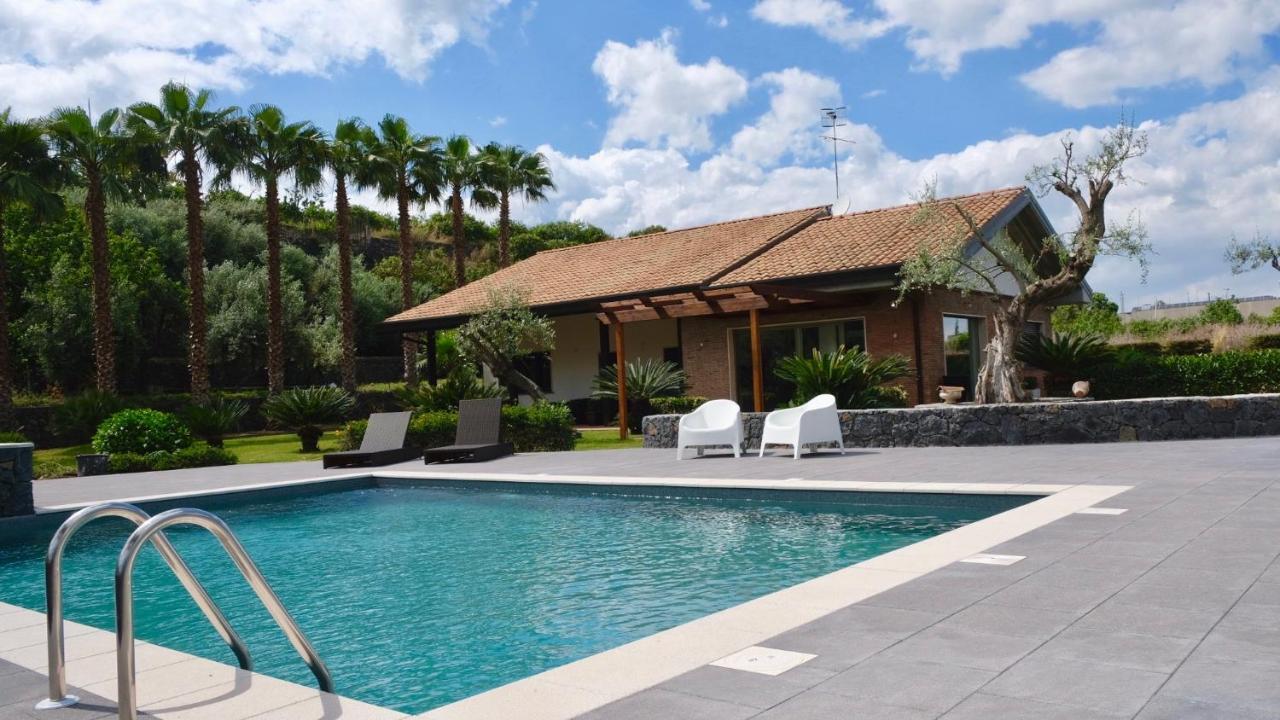 Holiday Homes Borgo Papardo Giarre Exterior photo